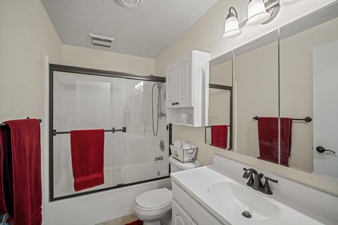 Tiny photo for 17839 Lava Butte Lane #6, Sunriver, OR 97707 (MLS # 220215425)