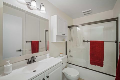 Tiny photo for 17839 Lava Butte Lane #6, Sunriver, OR 97707 (MLS # 220215425)