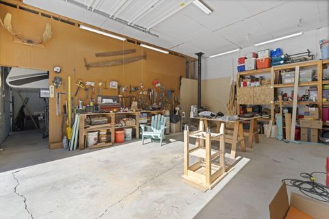 Tiny photo for 140643 Kamloop Lane, Gilchrist, OR 97737 (MLS # 220214935)