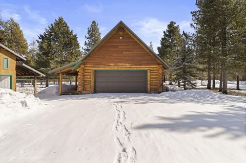 Tiny photo for 140643 Kamloop Lane, Gilchrist, OR 97737 (MLS # 220214935)