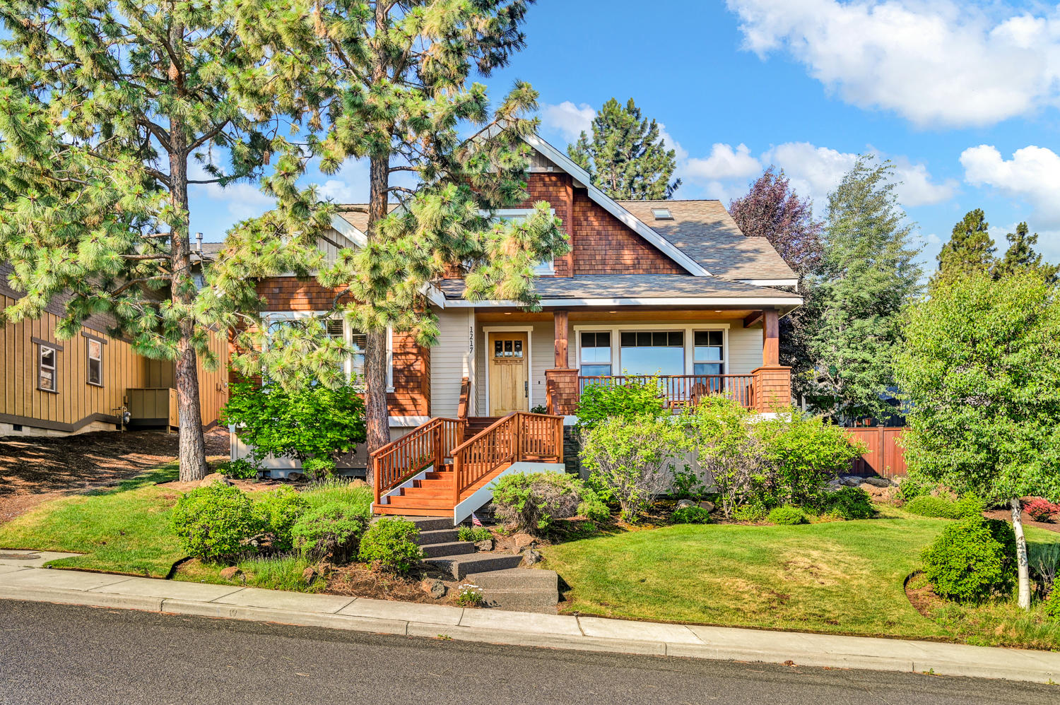 Awbrey Village - Residential