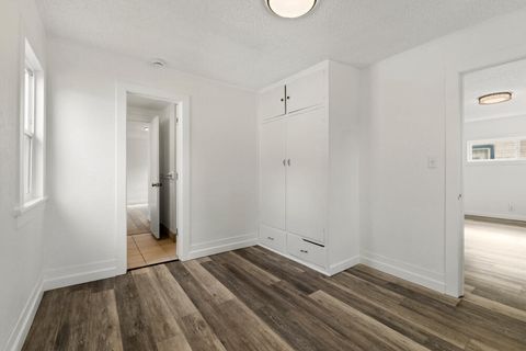 Tiny photo for 929 Owens Street, Klamath Falls, OR 97601 (MLS # 220215438)