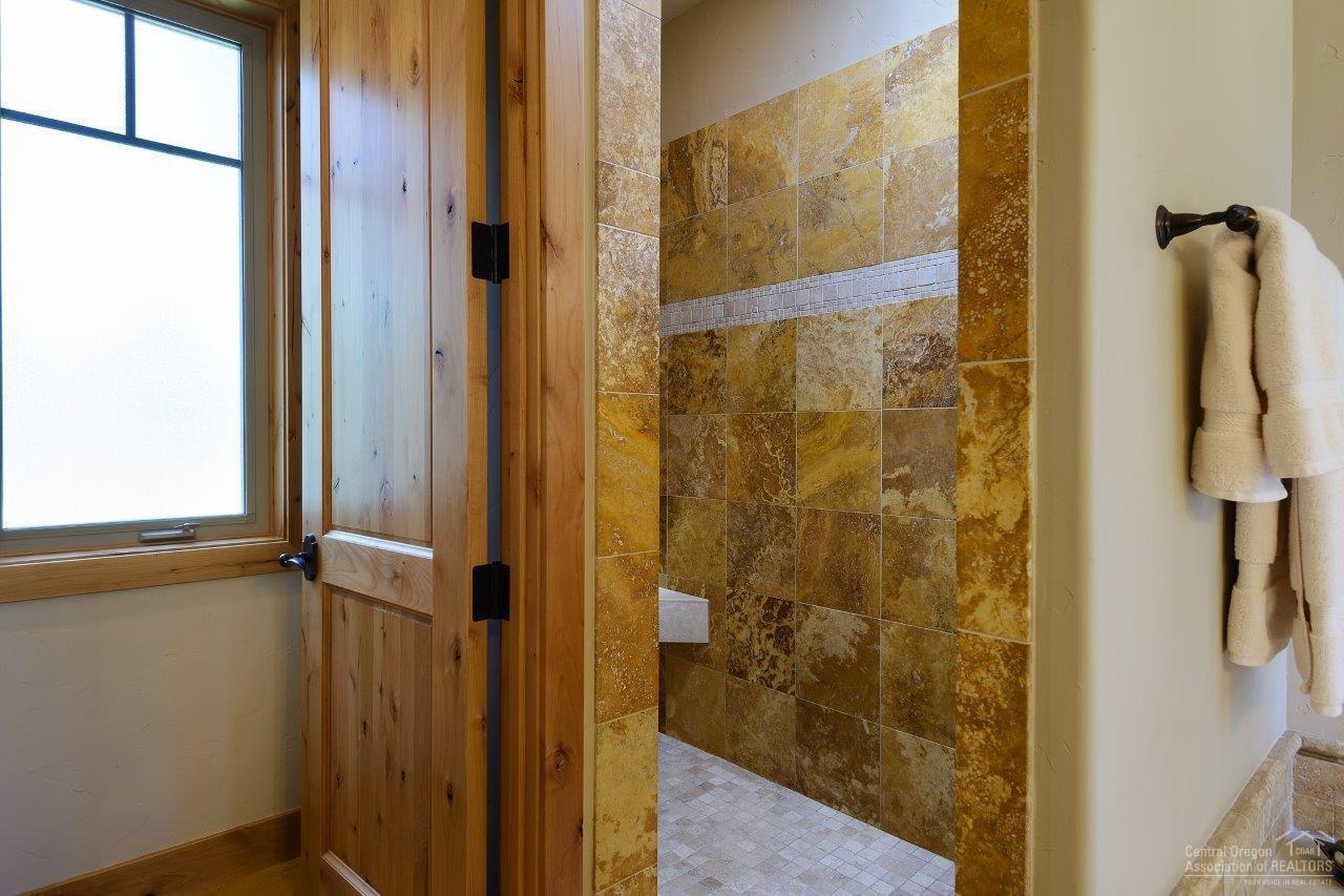 Skyliner Summit - Residential