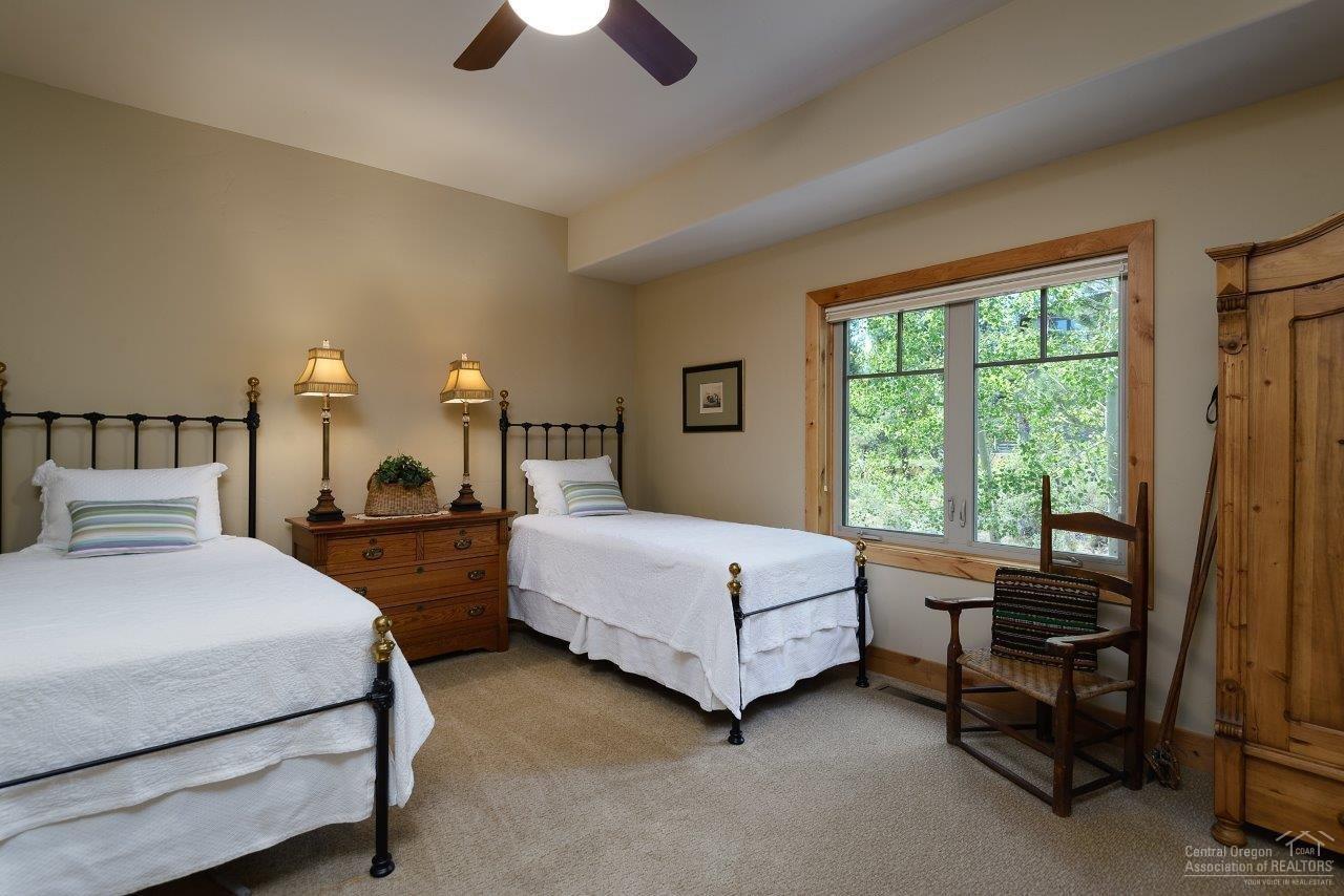 Skyliner Summit - Residential