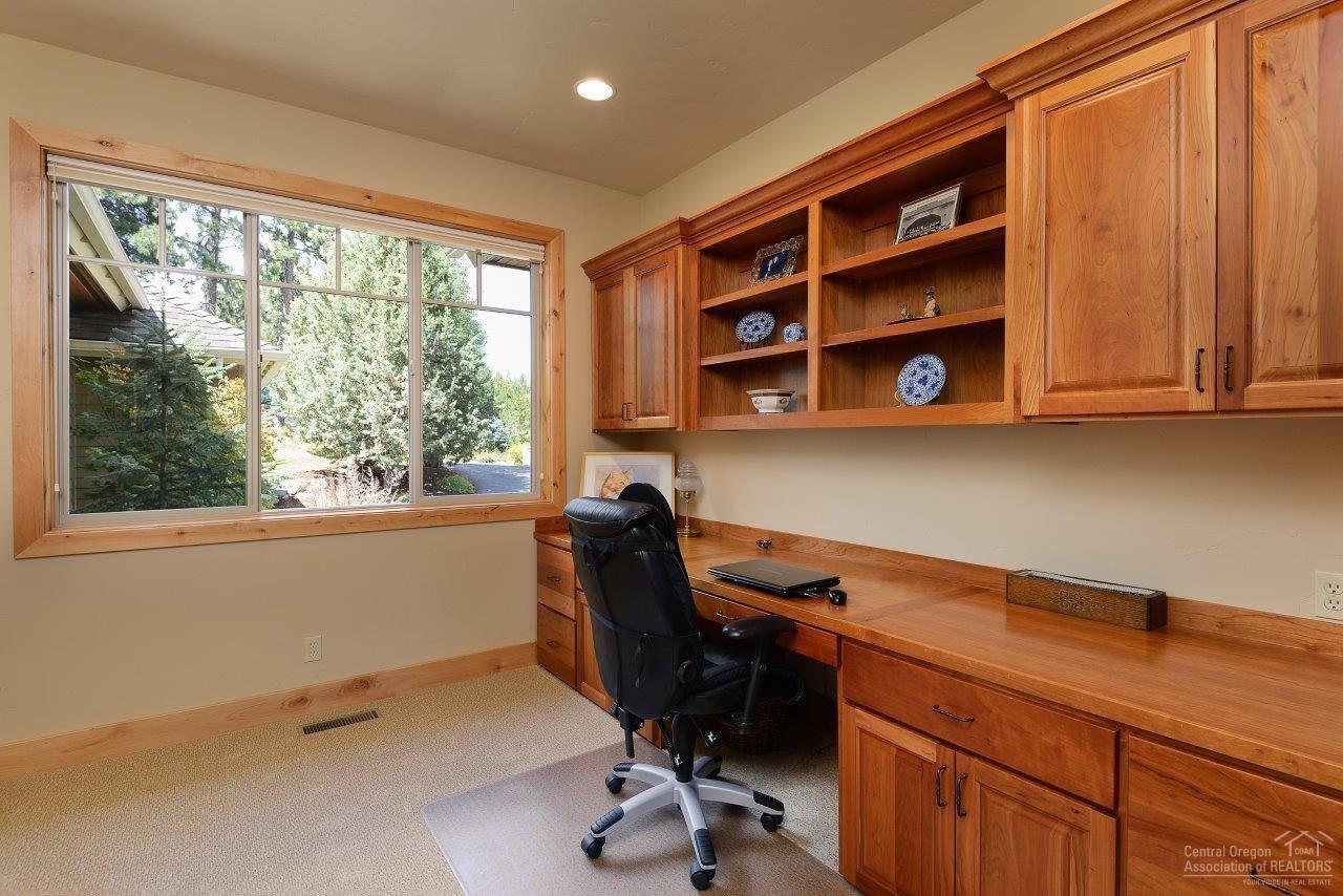 Skyliner Summit - Residential