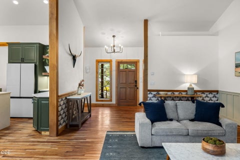 Tiny photo for 1117 E Creekside Court, Sisters, OR 97759 (MLS # 220222810)