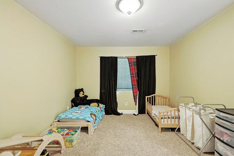 Tiny photo for 340 NE 7th Street, Dufur, OR 97021 (MLS # 220211509)