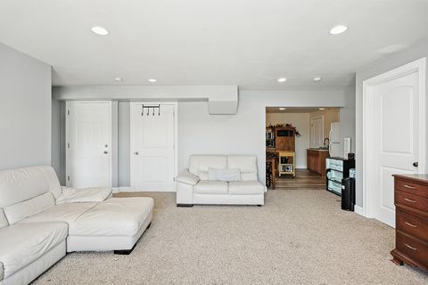 Tiny photo for 340 NE 7th Street, Dufur, OR 97021 (MLS # 220211509)