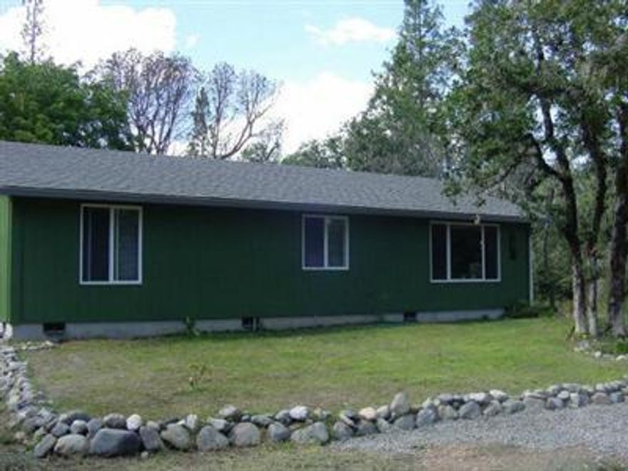 Newer 3 Bedroom 2 Bath Adair Home On 5.76 Acres. Neat, Clean, Move In Condition -- Good Home For Va -- Fha -- Those Conventional Loans Etc! Ingress/Egress Easement Through To Adjoining Property. Exclude 2 Weeping Cherry Trees.