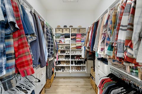 Tiny photo for 15475 Pinetree Drive, La Pine, OR 97739 (MLS # 220194601)