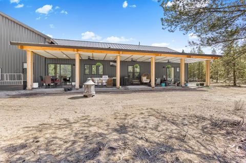 Tiny photo for 15475 Pinetree Drive, La Pine, OR 97739 (MLS # 220194601)