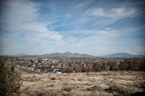 Tiny photo for 3995 SW Salmon Avenue, Redmond, OR 97756 (MLS # 220214920)