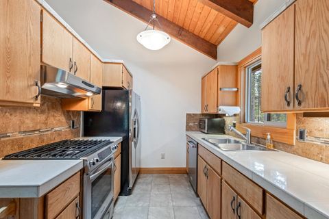 Tiny photo for 17745 Woodland Lane #11, Sunriver, OR 97707 (MLS # 220217501)