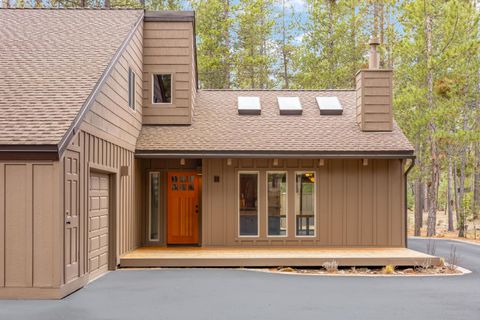 Tiny photo for 17745 Woodland Lane #11, Sunriver, OR 97707 (MLS # 220217501)