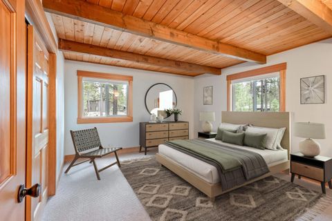 Tiny photo for 17745 Woodland Lane #11, Sunriver, OR 97707 (MLS # 220217501)