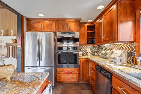 Tiny photo for 101 NE Marmot Lane, Prineville, OR 97754 (MLS # 220217587)