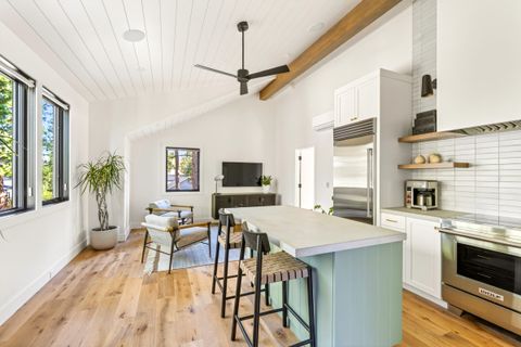 Tiny photo for 19546 E Campbell Road, Bend, OR 97702 (MLS # 220219583)