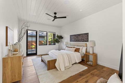 Tiny photo for 19546 E Campbell Road, Bend, OR 97702 (MLS # 220219583)