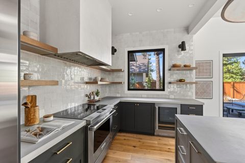 Tiny photo for 19546 E Campbell Road, Bend, OR 97702 (MLS # 220219583)