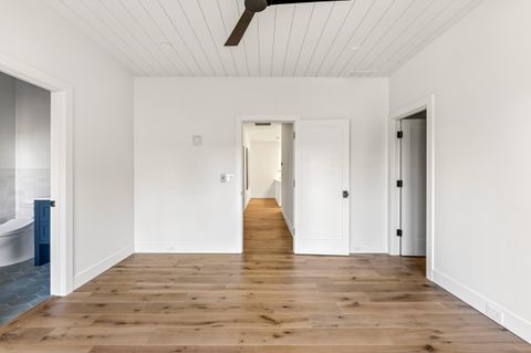 Tiny photo for 19546 E Campbell Road, Bend, OR 97702 (MLS # 220219583)