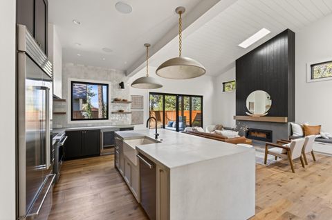 Tiny photo for 19546 E Campbell Road, Bend, OR 97702 (MLS # 220219583)