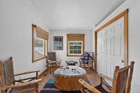 Tiny photo for 15555 SW Hahlen Avenue, Powell Butte, OR 97753 (MLS # 220223941)