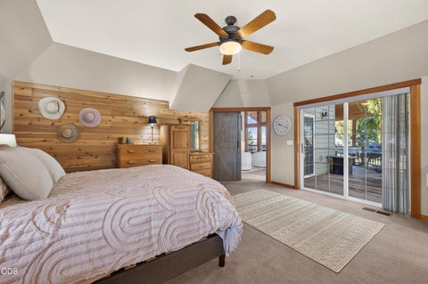 Tiny photo for 15555 SW Hahlen Avenue, Powell Butte, OR 97753 (MLS # 220223941)