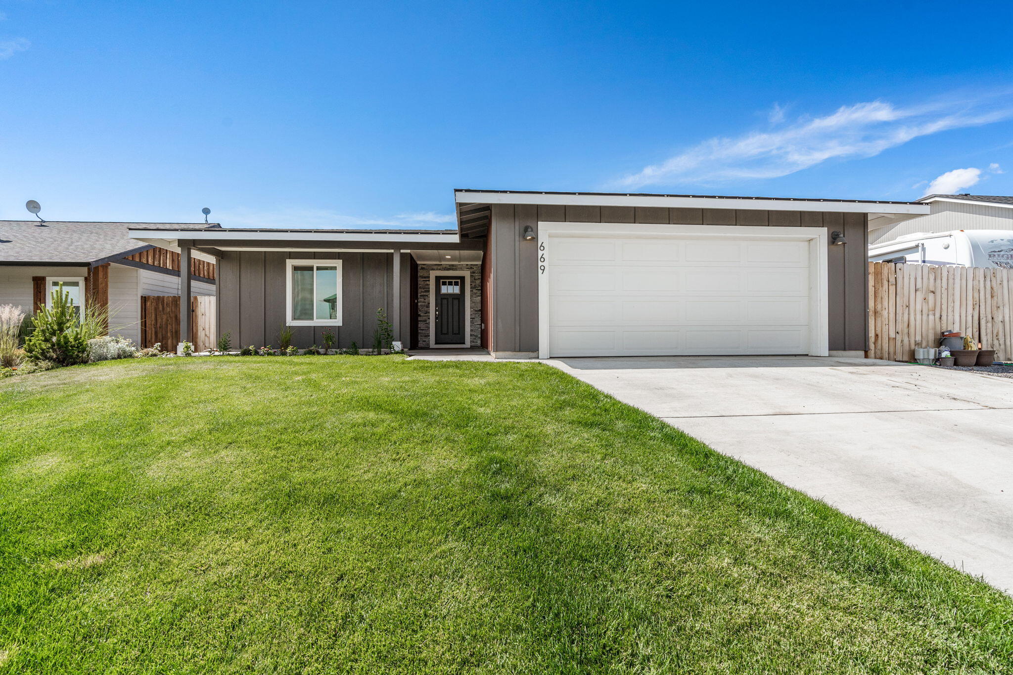 Morning Crest - Residential