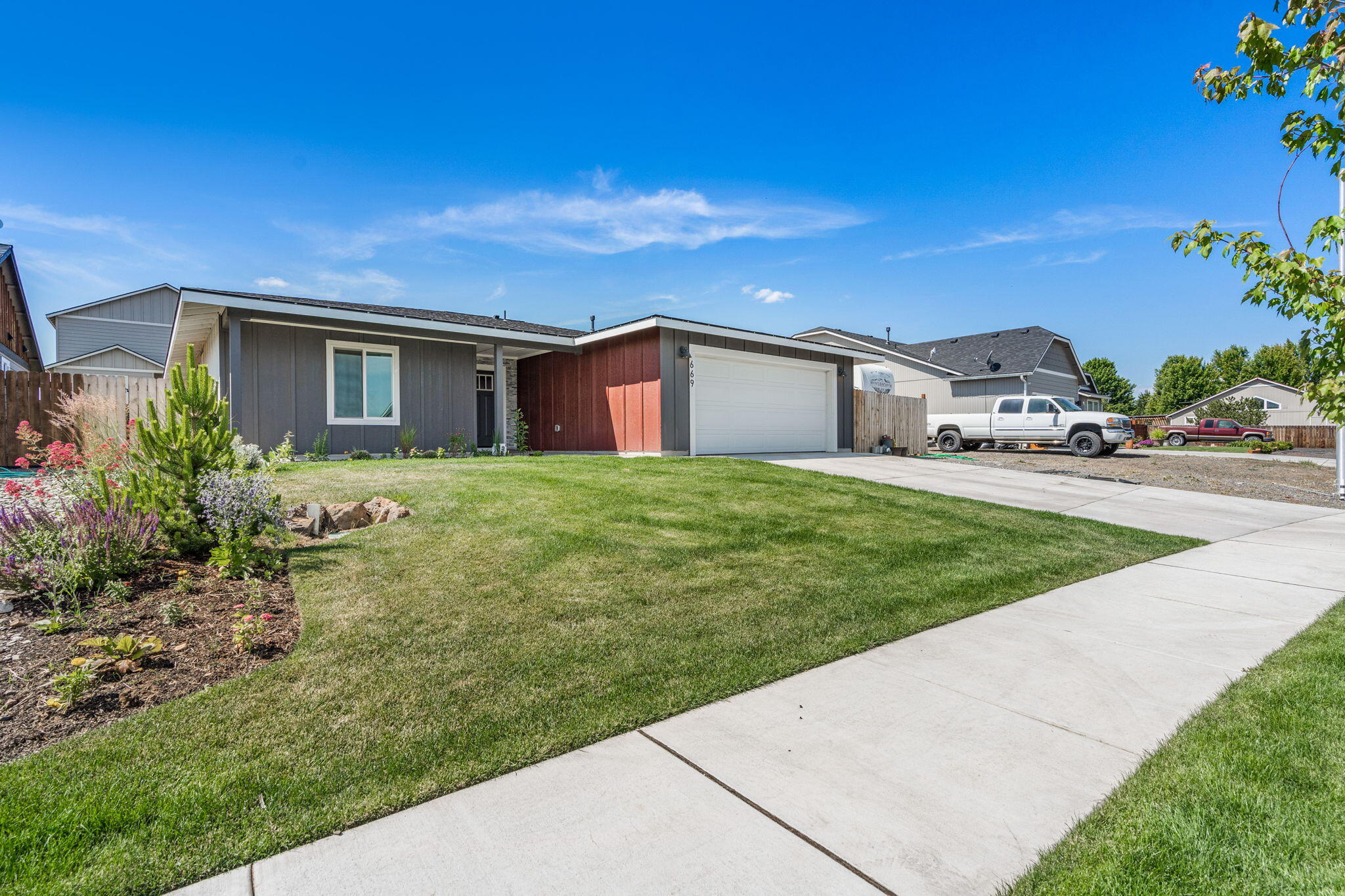 Morning Crest - Residential