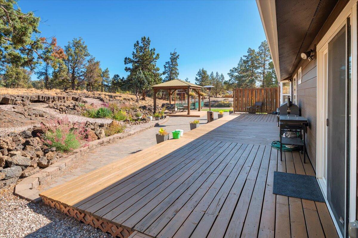 Tetherow Crossing - Residential