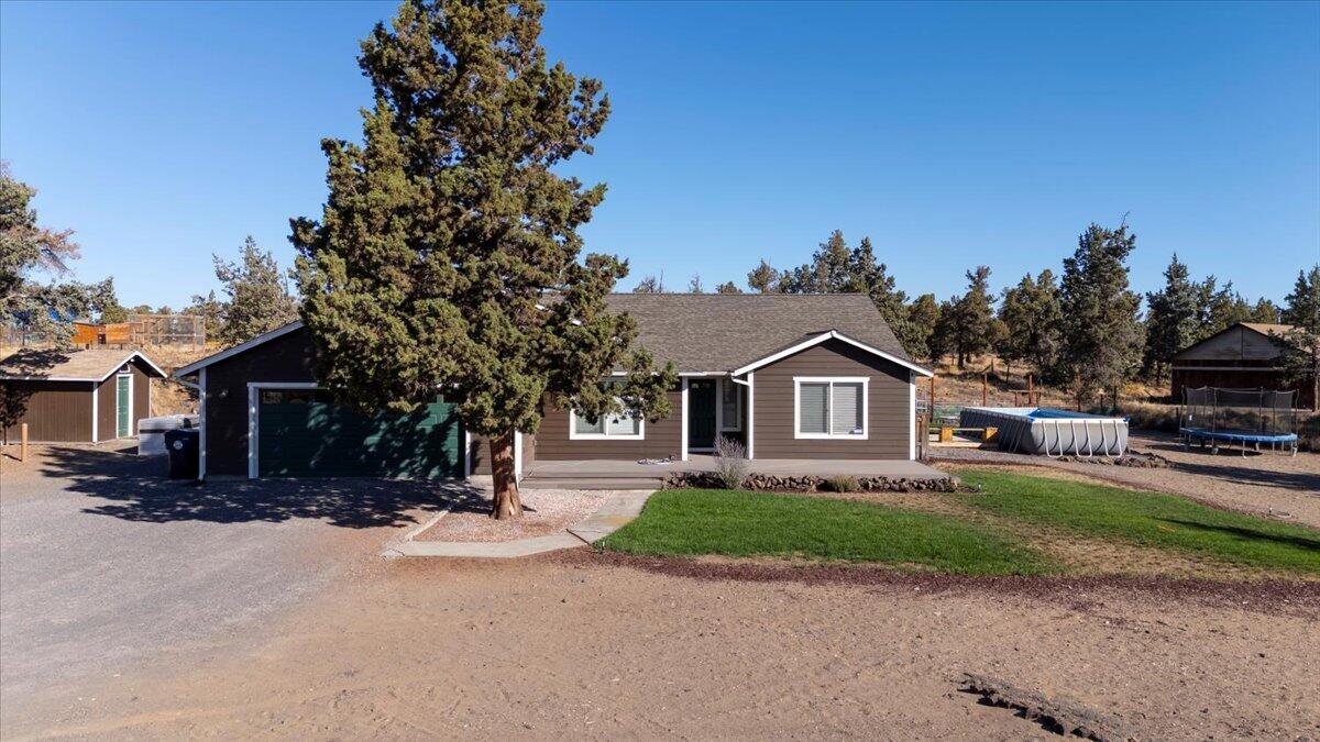 Tetherow Crossing - Residential