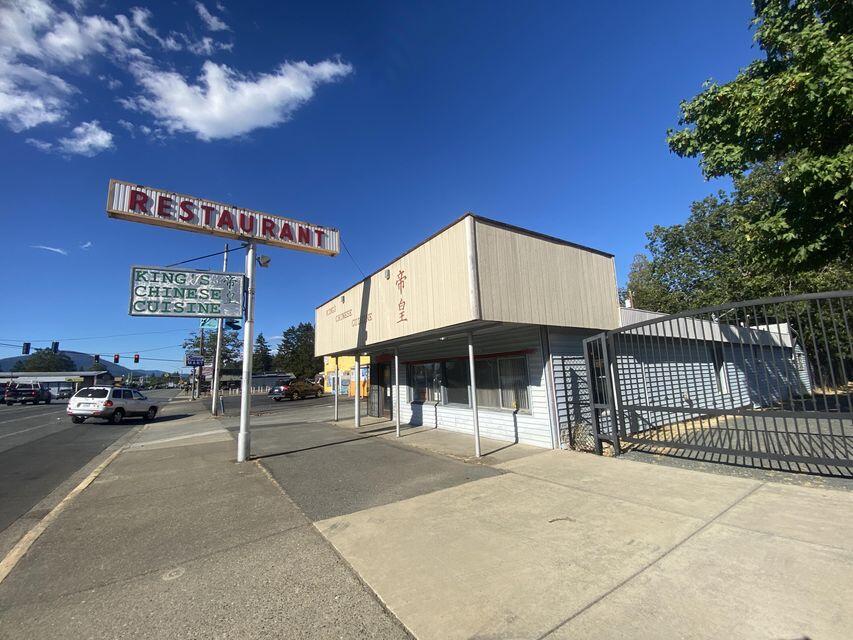 Cave Junction - Commercial Sale