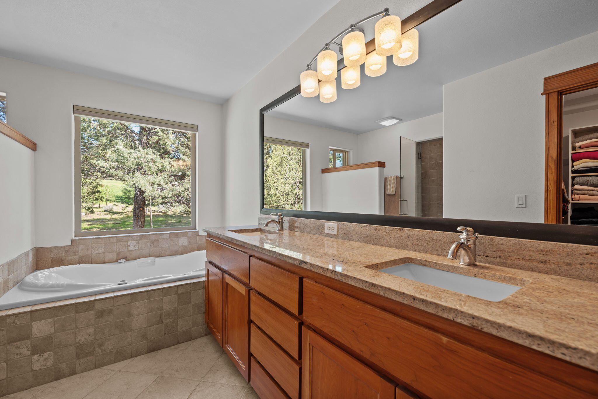 Awbrey Glen - Residential