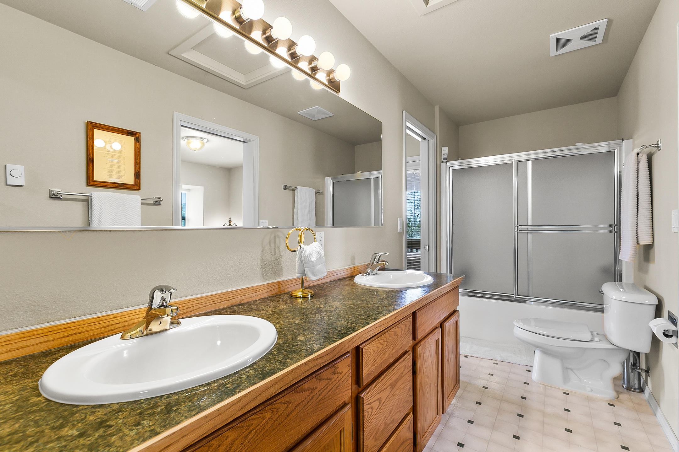 West Powell Butte Es - Residential