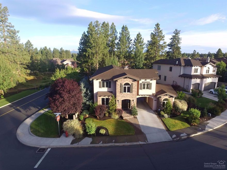 A hint of Tuscany! Originally the Tamarack model, this home is loaded w/ extras. Featuring chef's kitchen, main floor study, master suite w/ gorgeous master bath, sitting room & 2 walk-in closets. Amazing backyard, perfect for entertaining, w/ outdoor kitchen, fireplace & patio speakers. Paver-adorned breezeway opens to secluded 2-car garage & guest casita w/ full bath. Marvin wood windows, solid wood doors, trim & miles of hardwoods, custom cabinetry, central vacuum & more! Exceptional attention to detail.