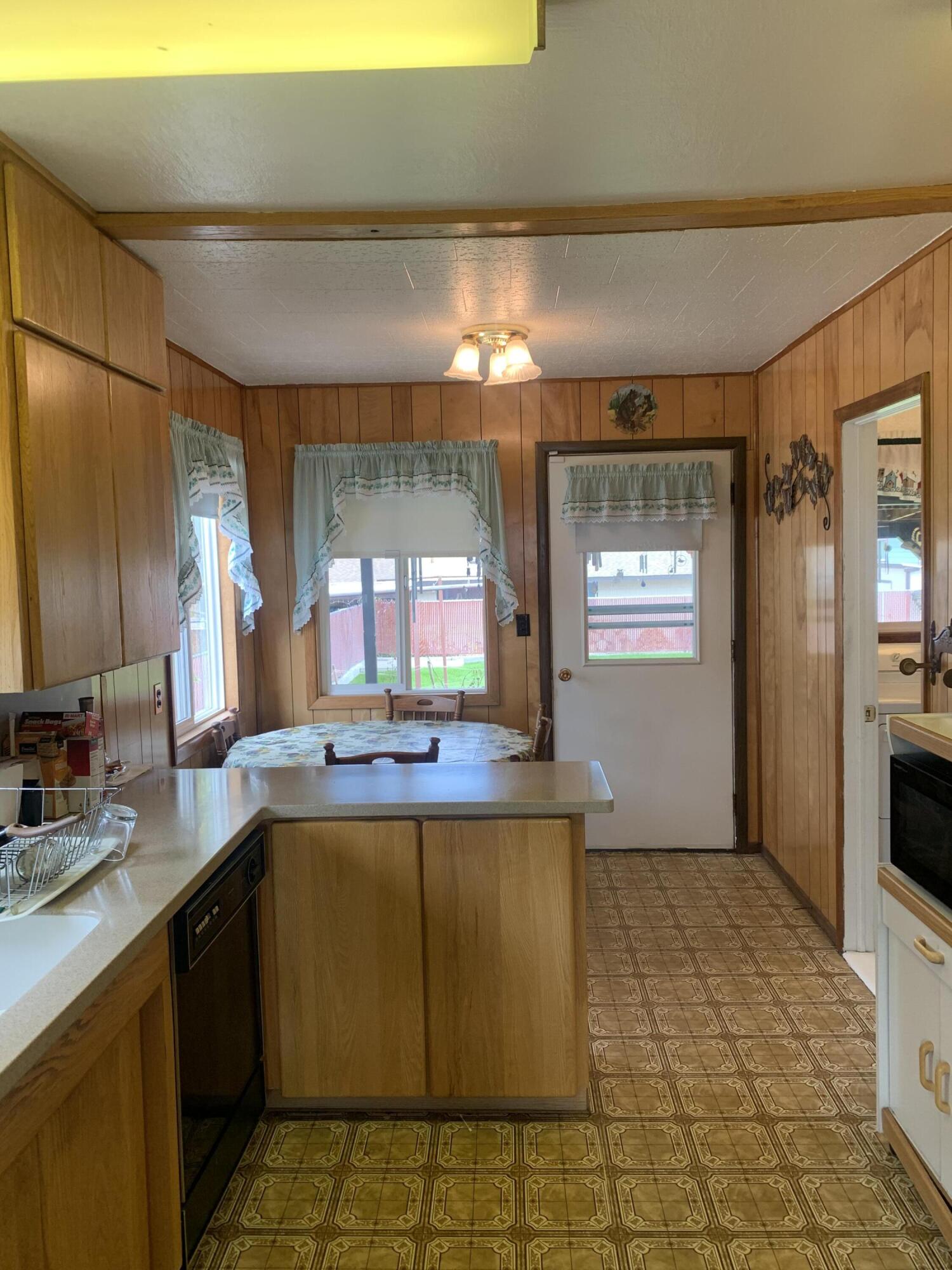 Railroad - Residential