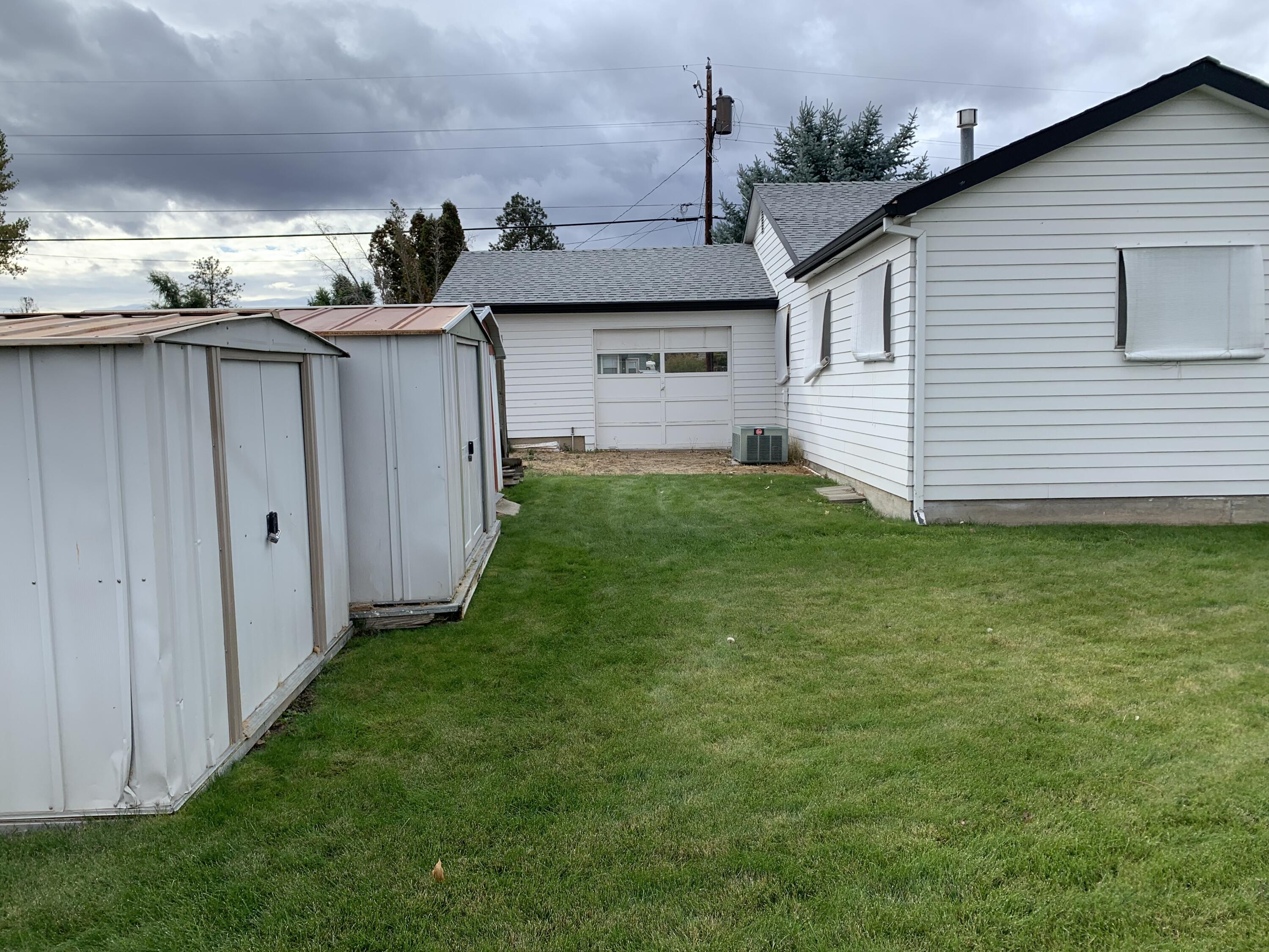 Railroad - Residential