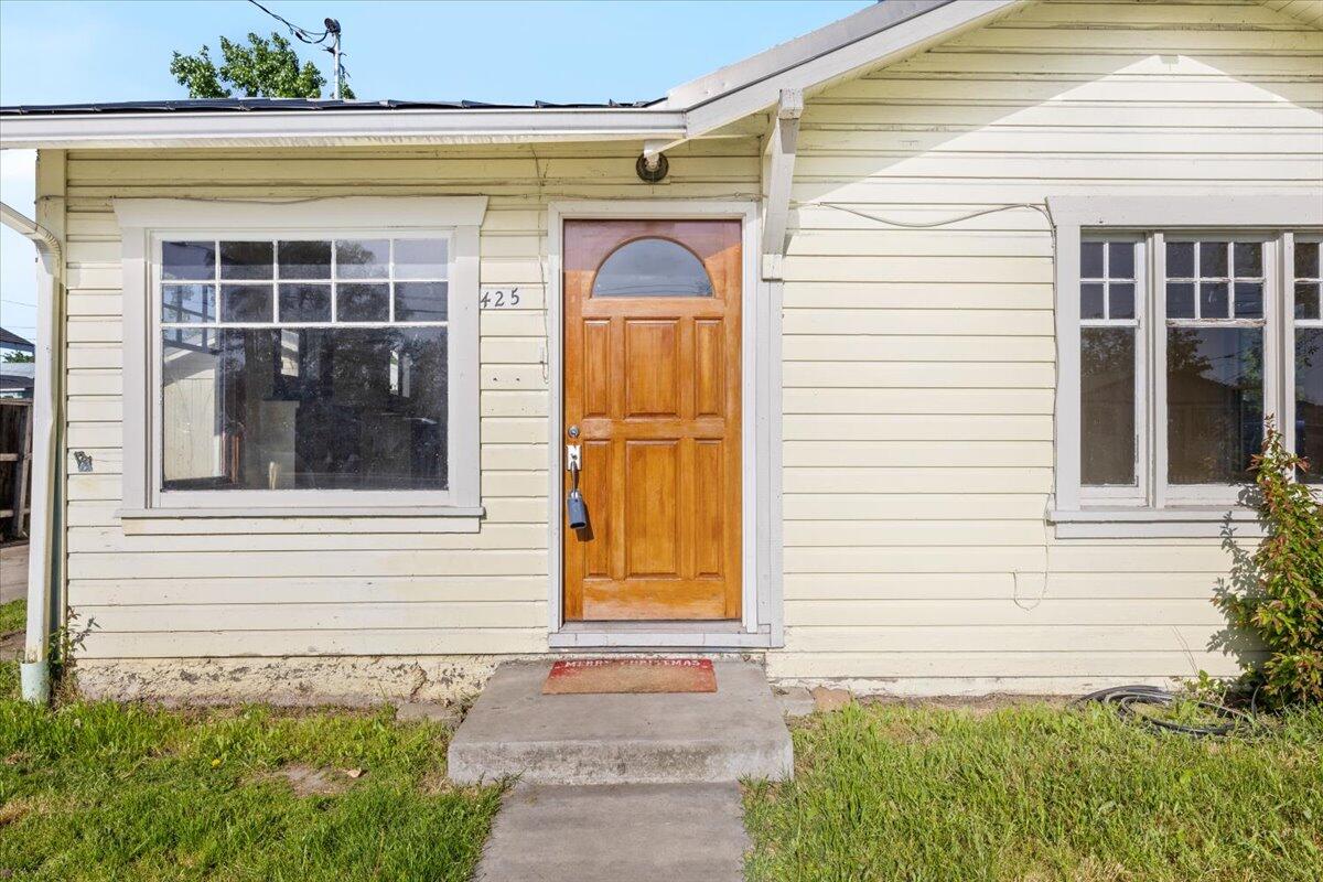 425 N Columbus Avenue