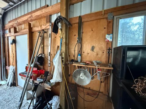 Tiny photo for 38965 Chiloquin Ridge Road, Chiloquin, OR 97624 (MLS # 220213333)