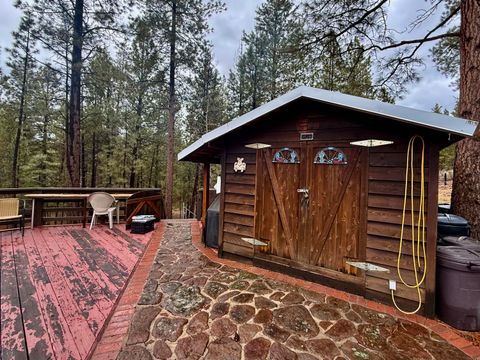 Tiny photo for 38965 Chiloquin Ridge Road, Chiloquin, OR 97624 (MLS # 220213333)