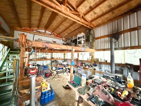 Tiny photo for 38965 Chiloquin Ridge Road, Chiloquin, OR 97624 (MLS # 220213333)