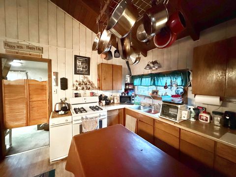 Tiny photo for 38965 Chiloquin Ridge Road, Chiloquin, OR 97624 (MLS # 220213333)