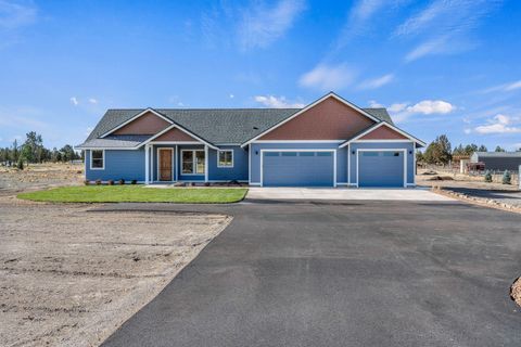 Tiny photo for 502 SW Bent Loop, Powell Butte, OR 97753 (MLS # 220211348)