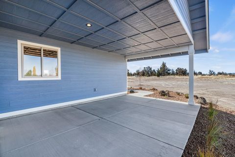 Tiny photo for 502 SW Bent Loop, Powell Butte, OR 97753 (MLS # 220211348)