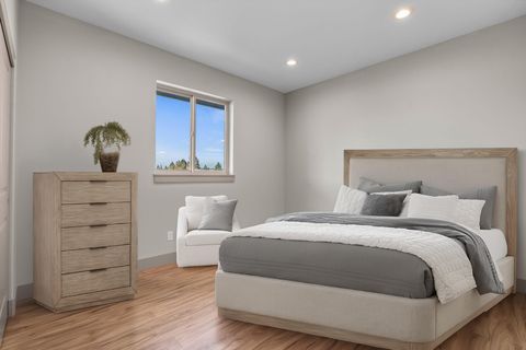 Tiny photo for 502 SW Bent Loop, Powell Butte, OR 97753 (MLS # 220211348)