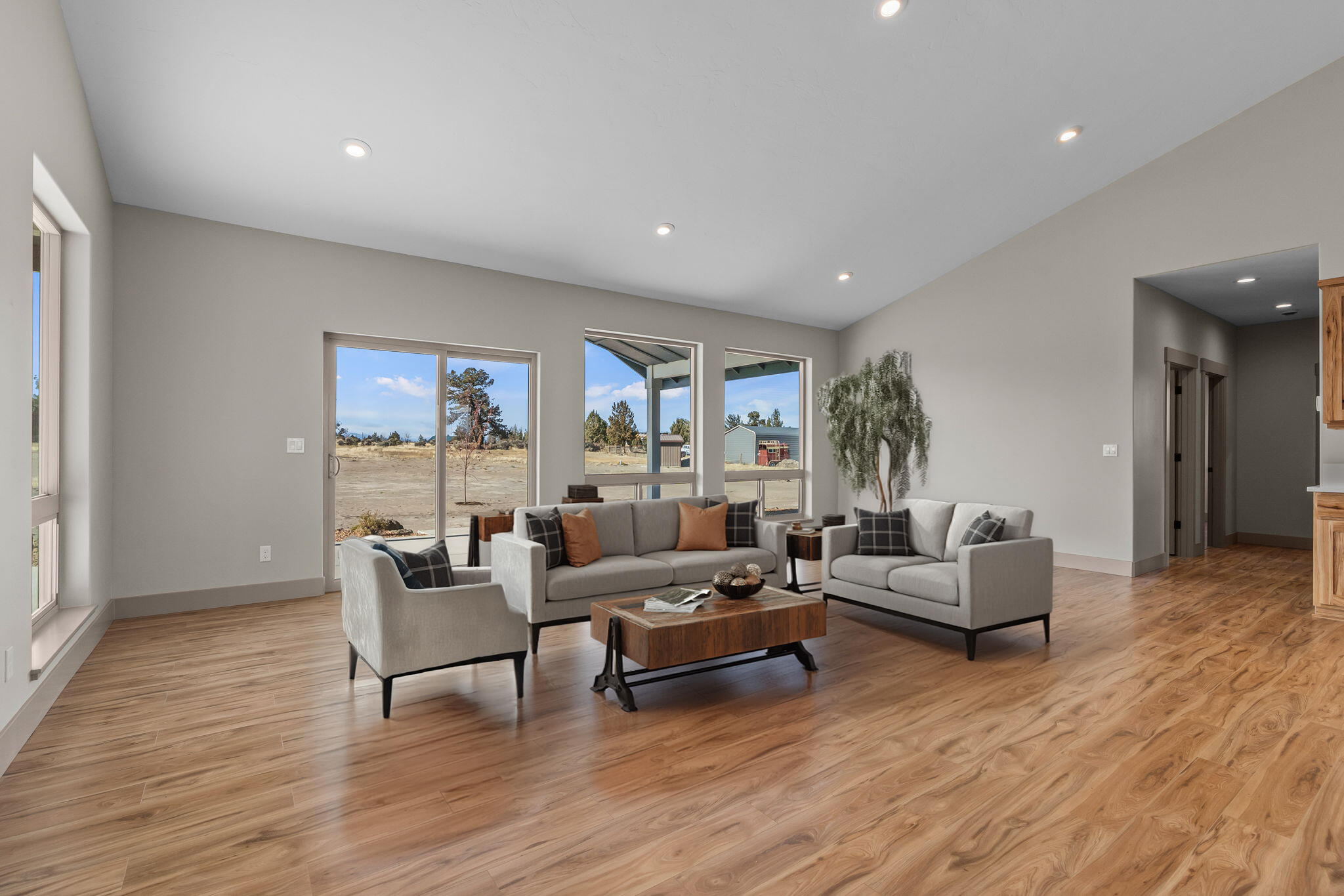 Twin Lakes Ranch - Residential