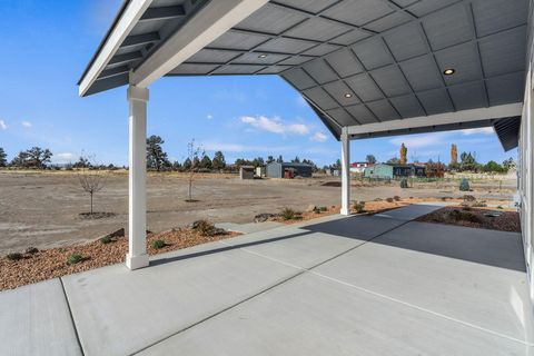 Tiny photo for 502 SW Bent Loop, Powell Butte, OR 97753 (MLS # 220211348)