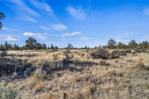 Tiny photo for 502 SW Bent Loop, Powell Butte, OR 97753 (MLS # 220211348)