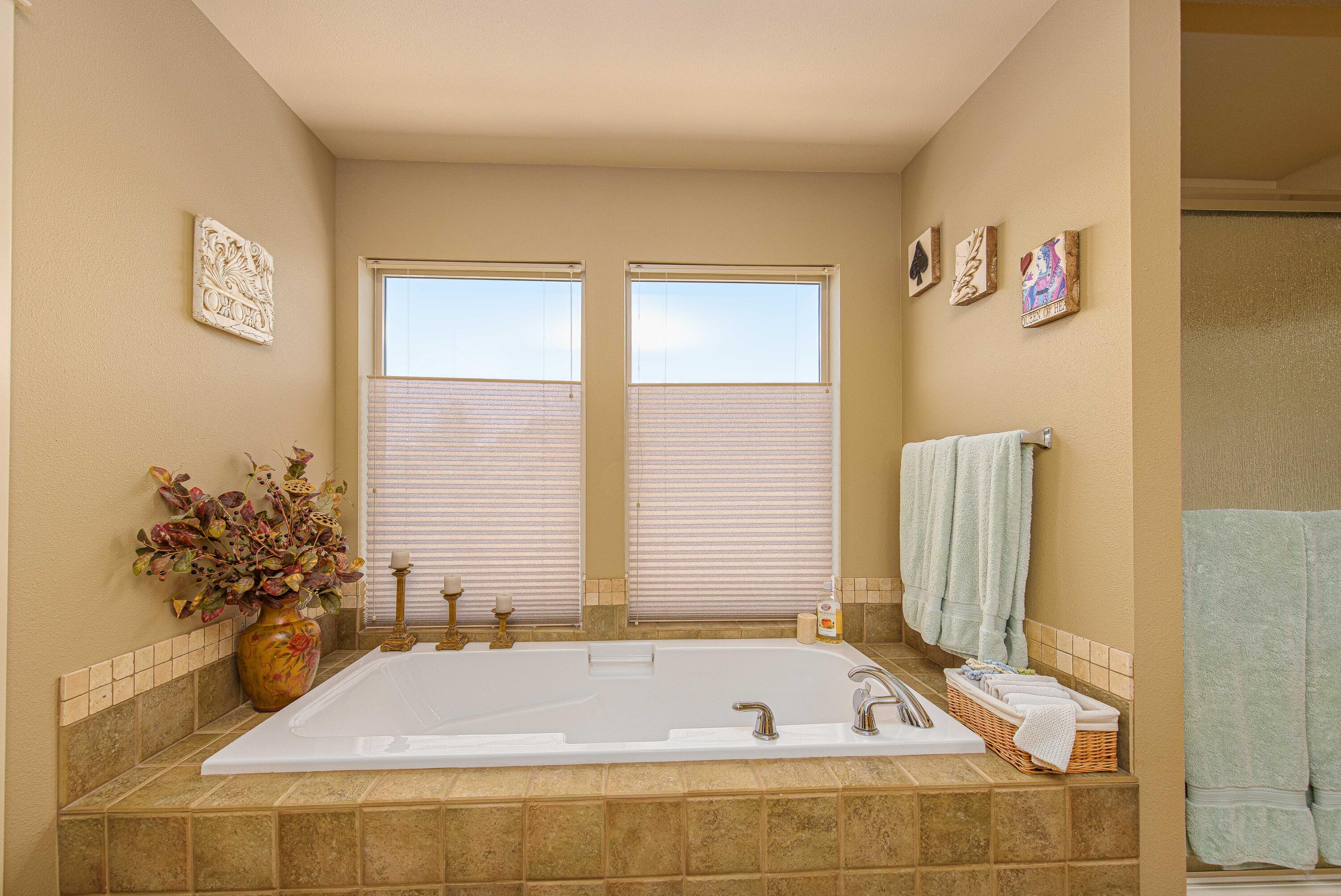 Williamsburg Park - Residential