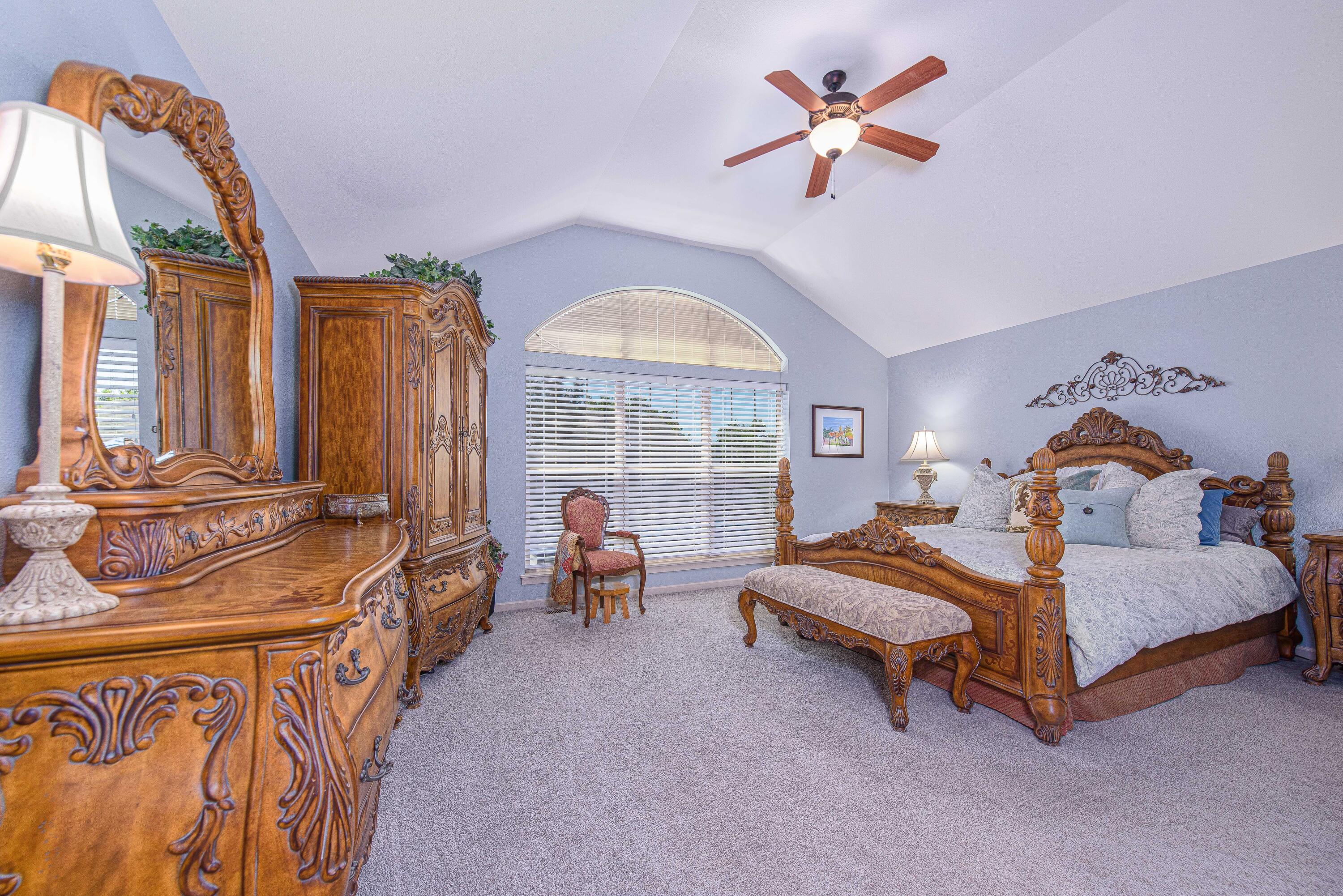 Williamsburg Park - Residential